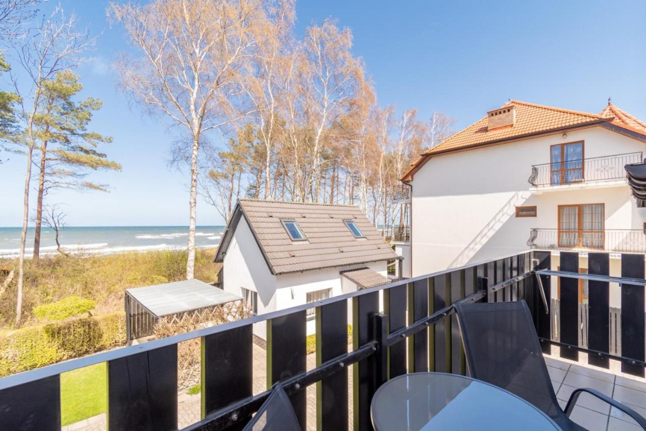Villa & Domek Maja Sarbinowo Buitenkant foto