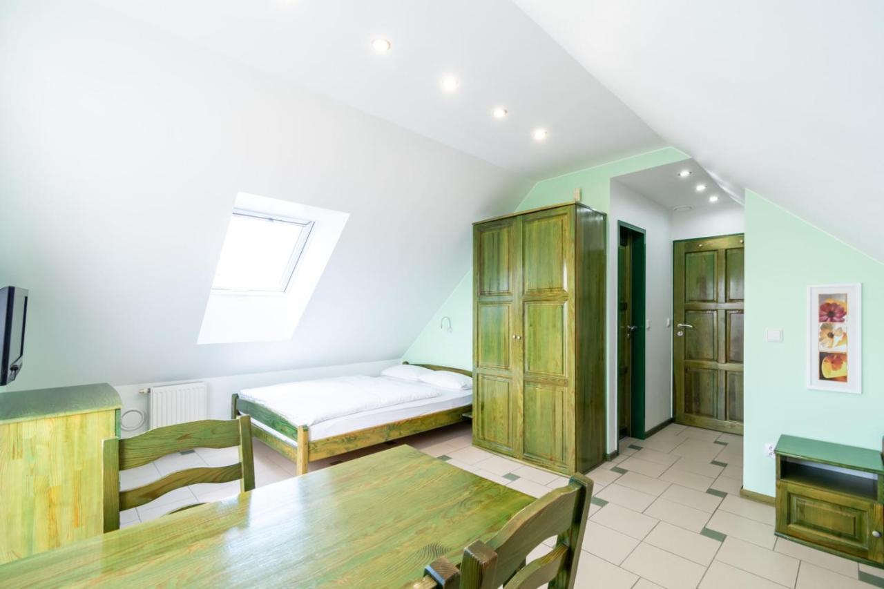 Villa & Domek Maja Sarbinowo Buitenkant foto