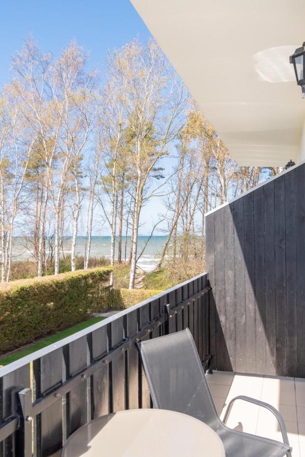 Villa & Domek Maja Sarbinowo Buitenkant foto