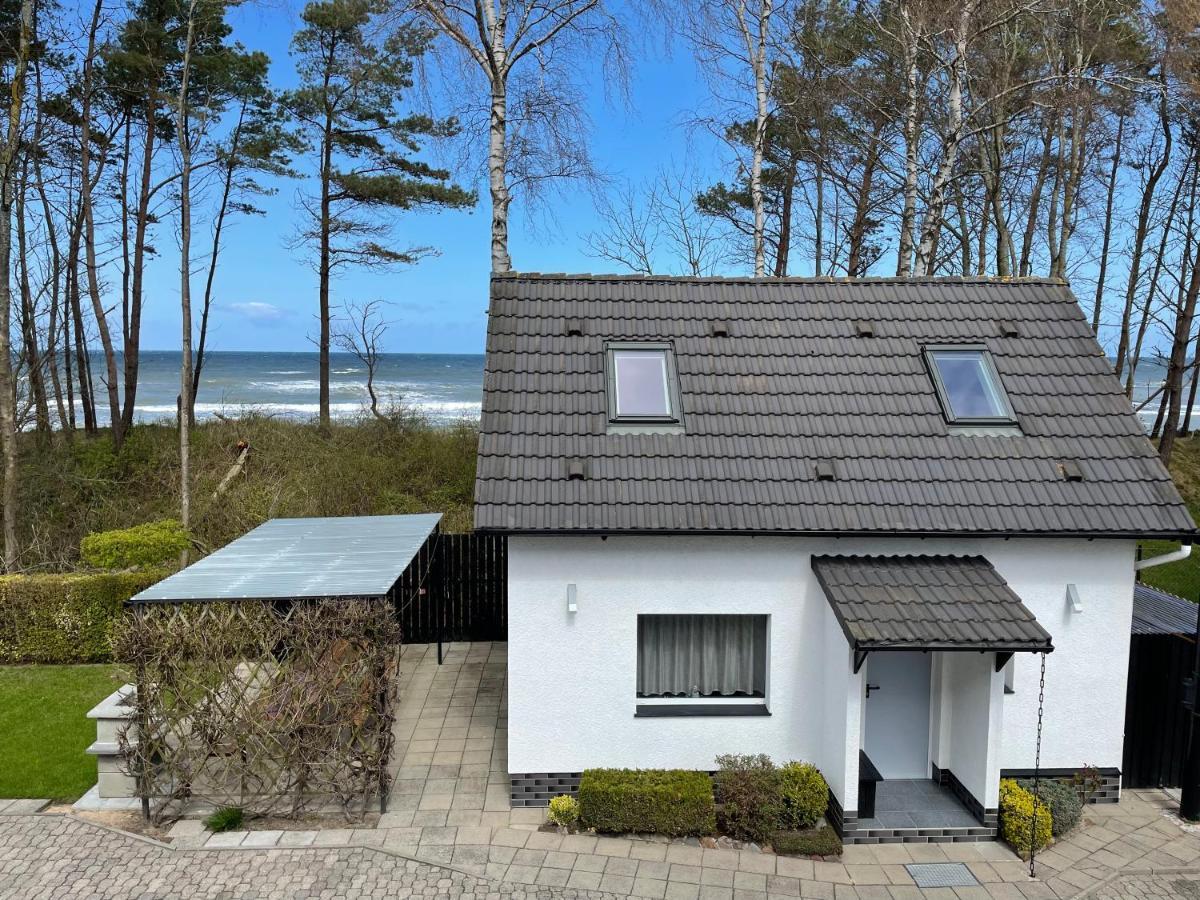 Villa & Domek Maja Sarbinowo Buitenkant foto